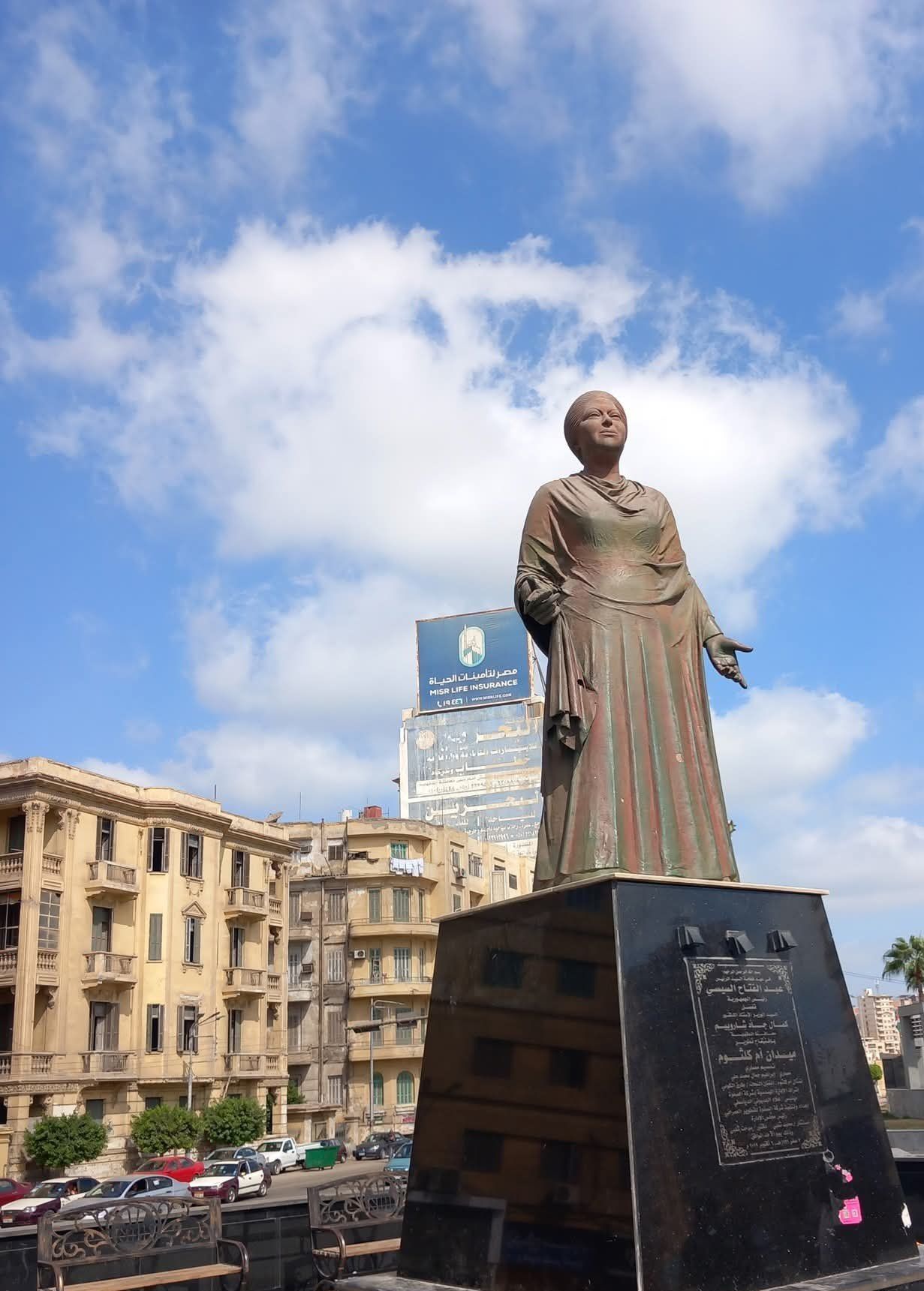 تمثال أم كلثوم بالميدان (3) تمثال أم كلثوم بالميدان (3)