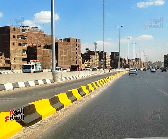 عزل-الحارة-المرورية-المخصصة-للأتوبيس-الترددي-على-الطريق-الدائري عزل-الحارة-المرورية-المخصصة-للأتوبيس-الترددي-على-الطريق-الدائري
