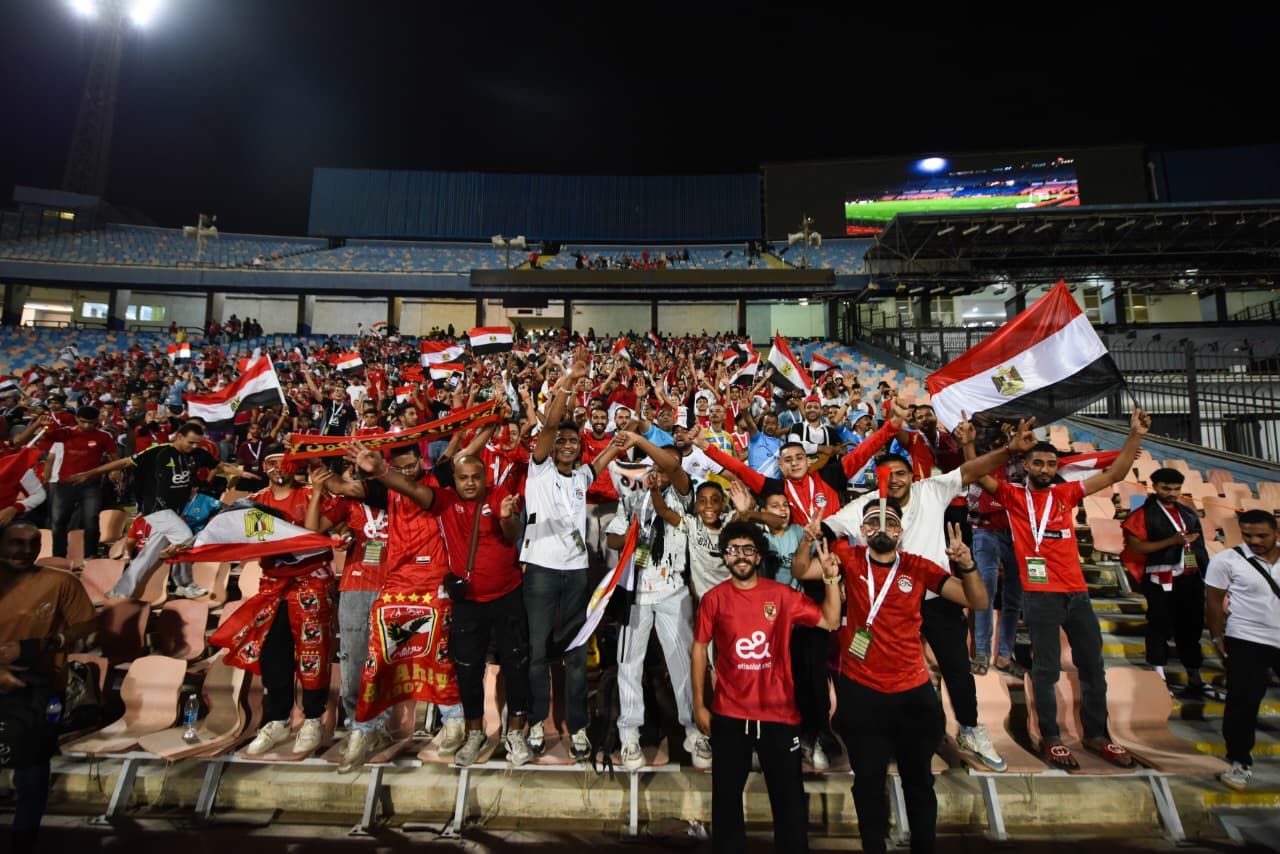 جماهير منتخب مصر تحتشد في استاد القاهرة (9)