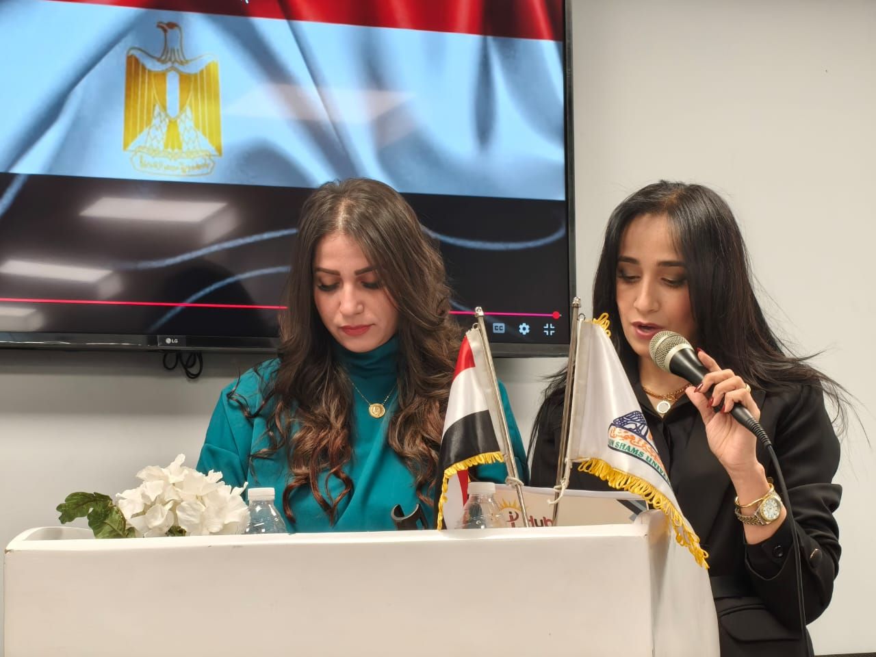 الزميلة بسنت جميل مسؤول الملف الثقافي بجريدة اليوم السابع الزميلة بسنت جميل مسؤول الملف الثقافي بجريدة اليوم السابع