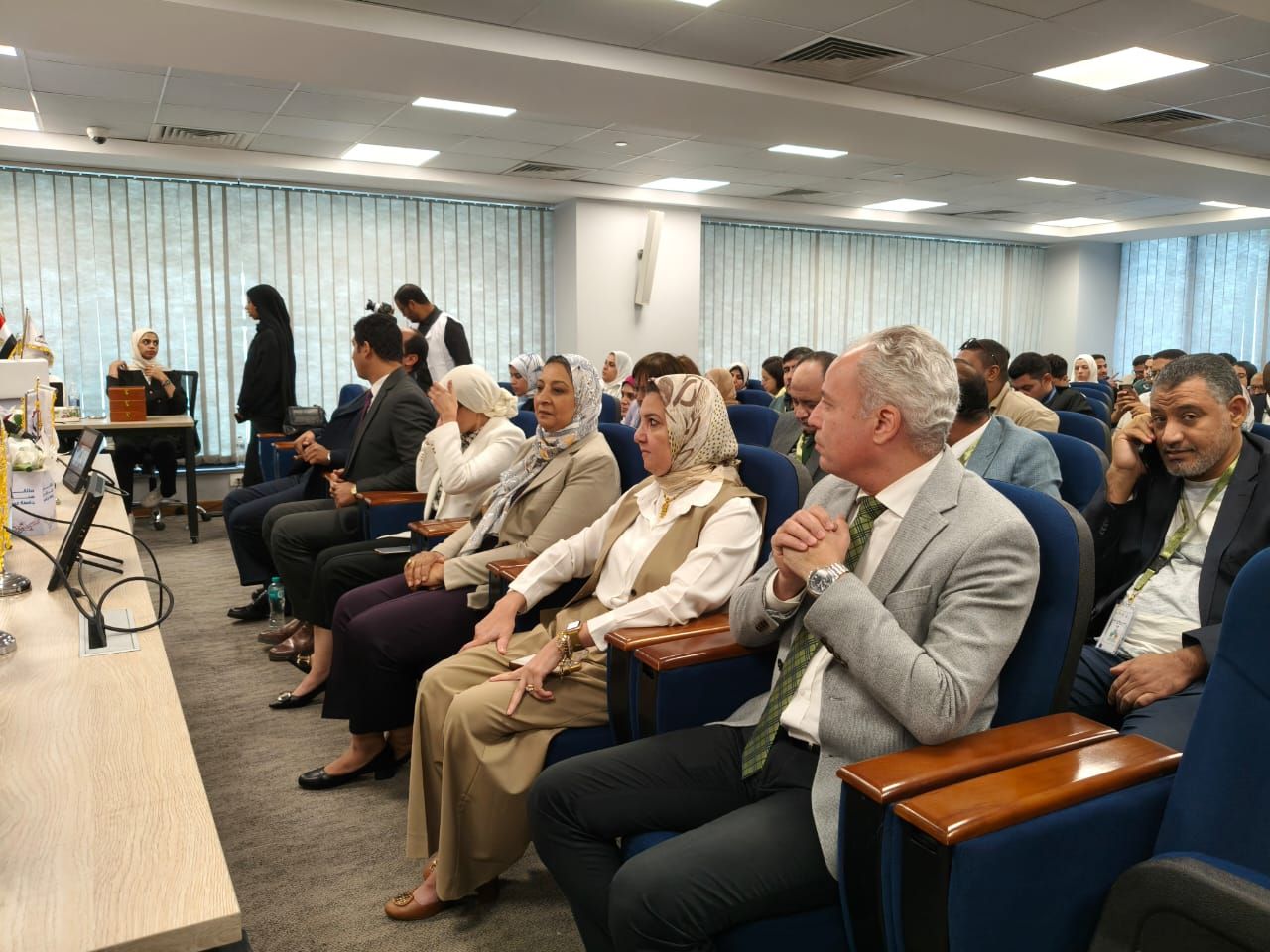 مركز الابتكار وريادة الأعمال بجامعة عين شمس مركز الابتكار وريادة الأعمال بجامعة عين شمس
