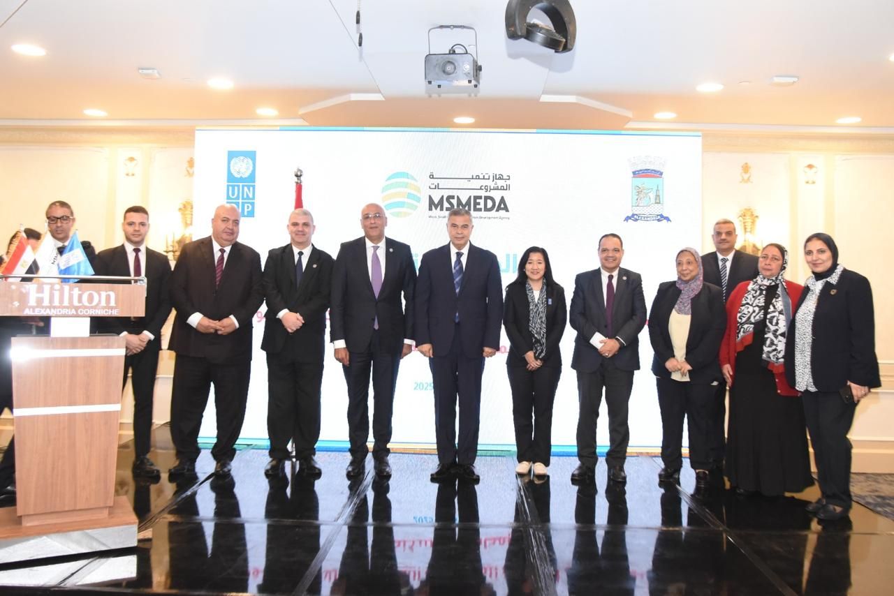 جانب من فعاليات الحفل الختامي لاتفاقية تحسين مستوى المعيشة للمجتمعات المستضيفة للاجئين السودانيين بالإسكندرية (3) جانب من فعاليات الحفل الختامي لاتفاقية تحسين مستوى المعيشة للمجتمعات المستضيفة للاجئين السودانيين بالإسكندرية (3)