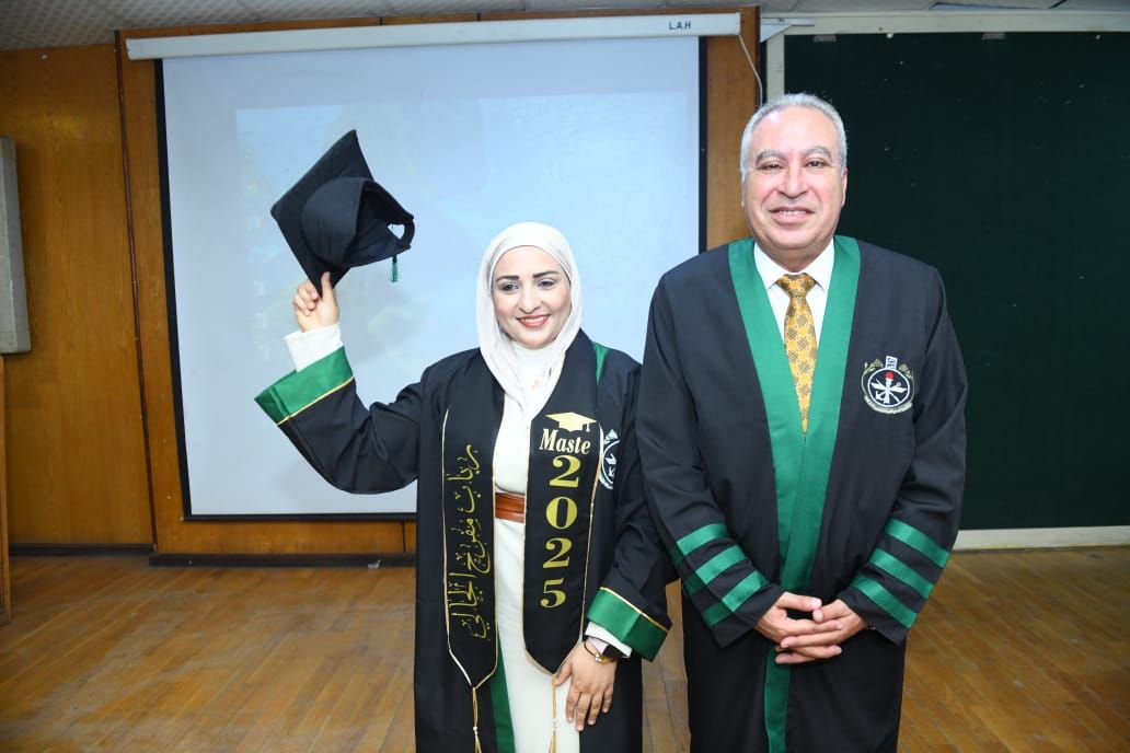 اللواء الدكتور بهجت فريد مدير كلية الدفاع الوطني الأسبق ورباب الجالى