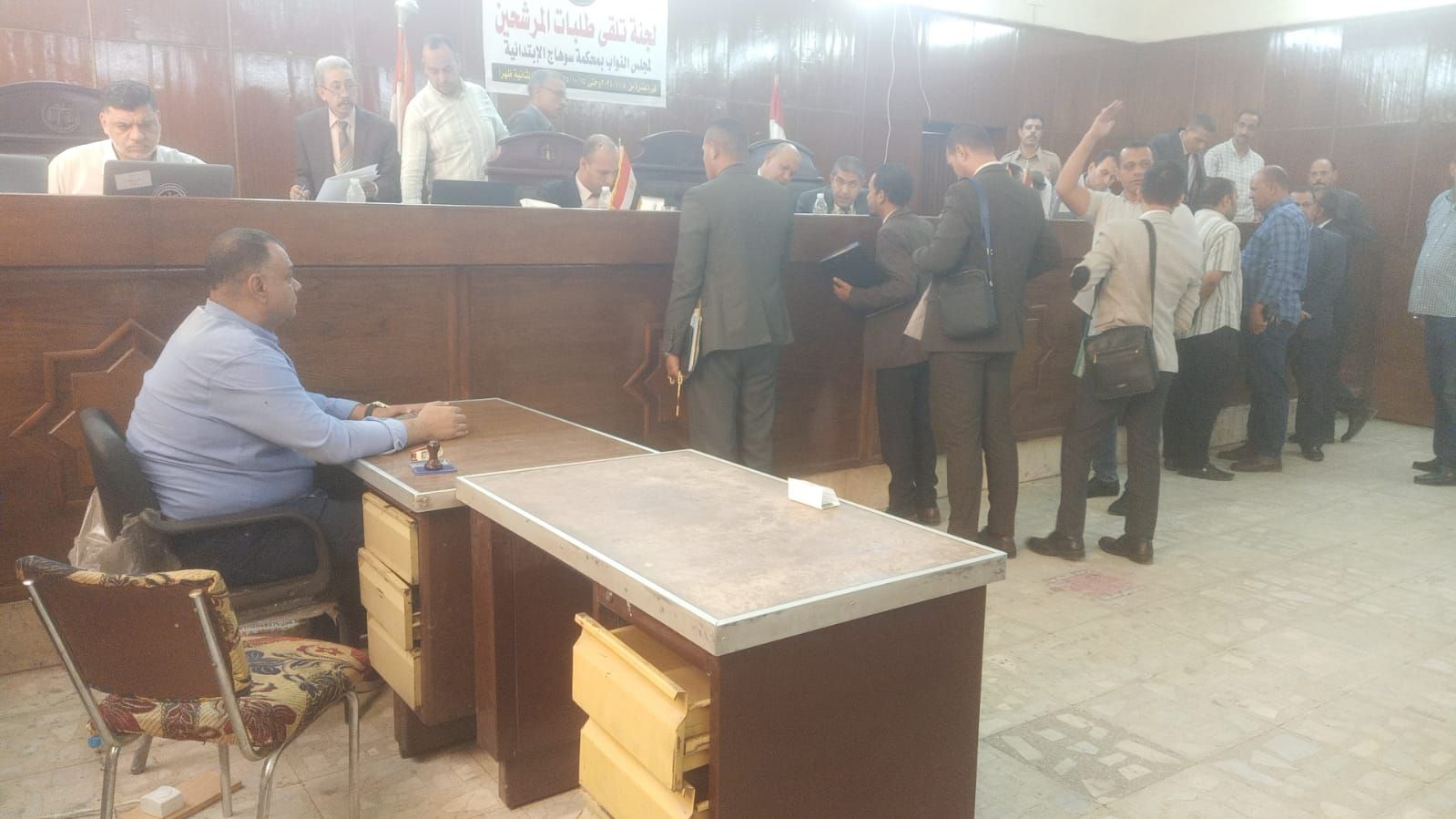 زحام اللحظات الأخيرة زحام اللحظات الأخيرة
