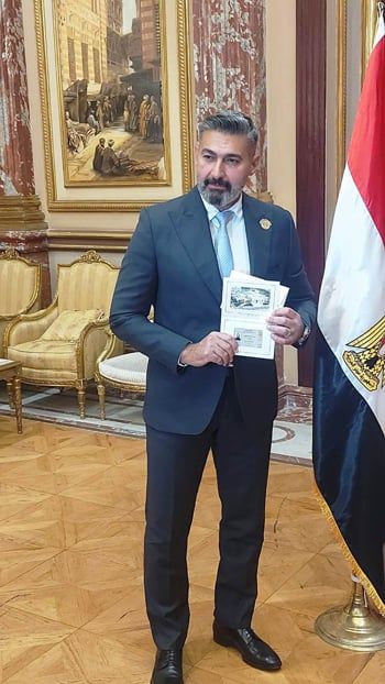 ياسر جلال بعد استلامه كارنيه الشيوخ (4) ياسر جلال بعد استلامه كارنيه الشيوخ (4)
