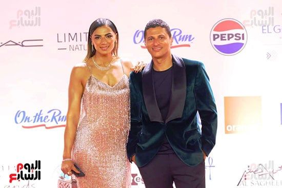 عمرو منسى وزوجته عمرو منسى وزوجته