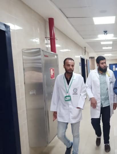 الأطقم الطبية الأطقم الطبية