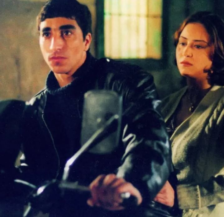 ساري النجار ومنة شلبي من فيلم الساحر ساري النجار ومنة شلبي من فيلم الساحر