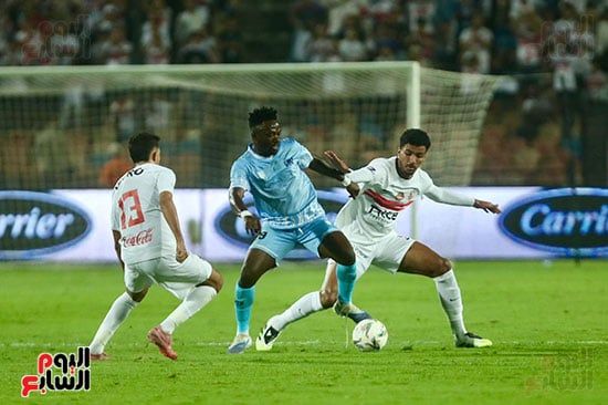 ضغط من لاعبي الزمالك ضغط من لاعبي الزمالك