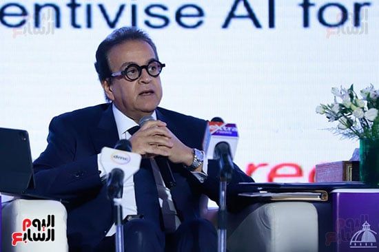 الدكتور خالد عبد الغفار
