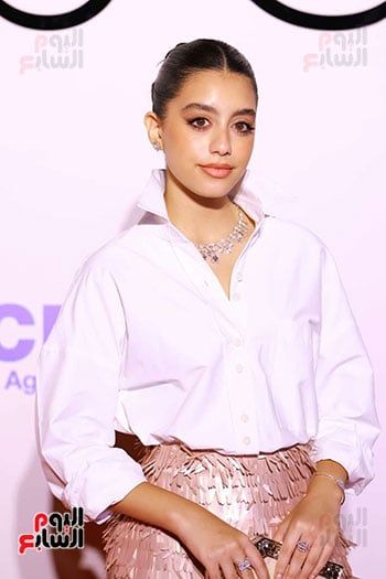 ياسمينا العبد ياسمينا العبد