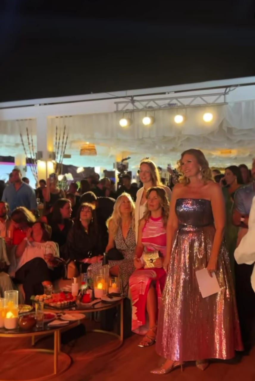 يسرا تشعل أجواء احتفال مهرجان الجونة (7) يسرا تشعل أجواء احتفال مهرجان الجونة (7)