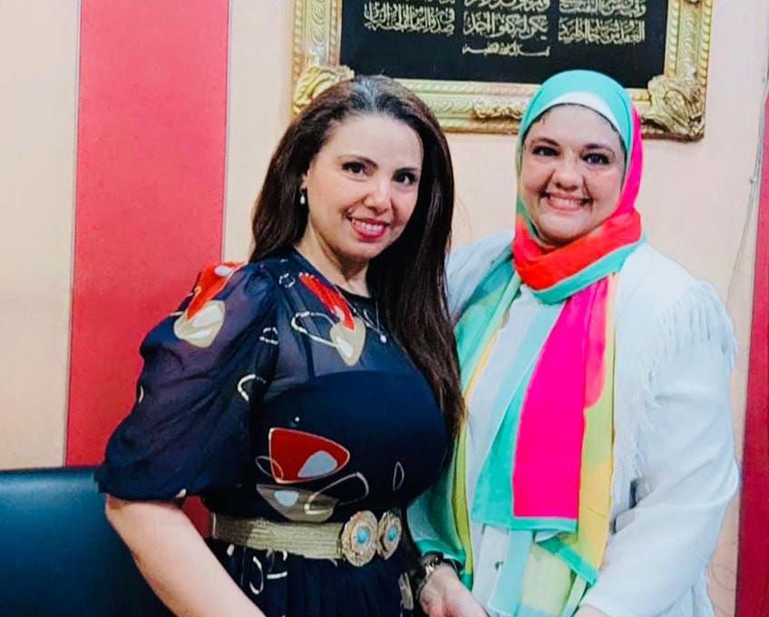 ورشة الفنون التشكيلية (1) ورشة الفنون التشكيلية (1)