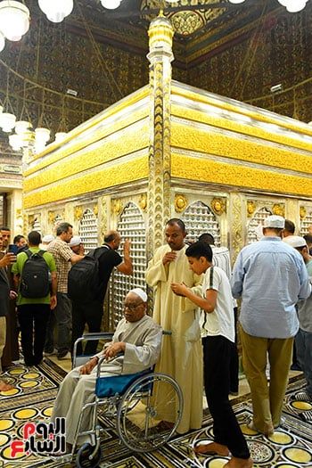 استعدادات الليلة الختامية لمولد الحسين (2) استعدادات الليلة الختامية لمولد الحسين (2)