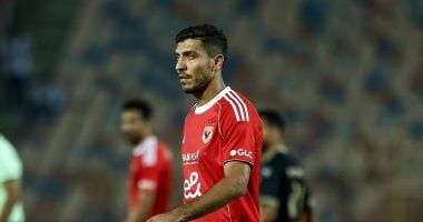 الأهلي: الأشعة تثبت إصابة محمد شريف بشد من الدرجة الثانية فى العضلة الضامة