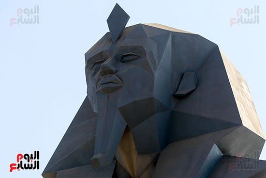التمثال الجديد بمدخل الطريق الصحراوي التمثال الجديد بمدخل الطريق الصحراوي