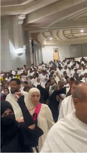 المعتمرين فى الصفا والمروة المعتمرين فى الصفا والمروة