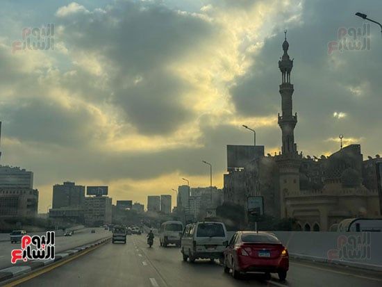 طقس خريفى مائل للبرودة فى الصباح الباكر بالقاهرة والجيزة (9) طقس خريفى مائل للبرودة فى الصباح الباكر بالقاهرة والجيزة (9)