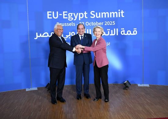 الرئيس-السيسى-يشارك-في-القمة-المصرية-الأوروبية-(2) الرئيس-السيسى-يشارك-في-القمة-المصرية-الأوروبية-(2)