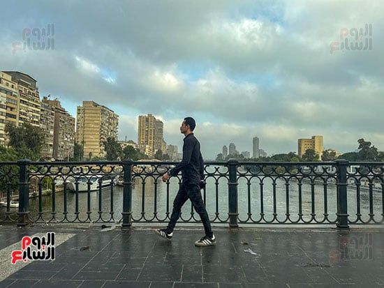 طقس خريفى مائل للبرودة فى الصباح الباكر بالقاهرة والجيزة طقس خريفى مائل للبرودة فى الصباح الباكر بالقاهرة والجيزة
