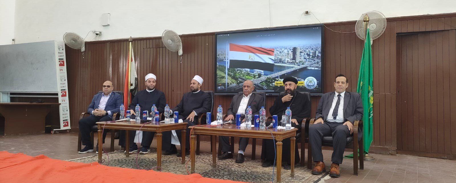 محمد ثروت يشارك فى ندوة بالمعهد الزراعى بشبرا الخيمة (11) محمد ثروت يشارك فى ندوة بالمعهد الزراعى بشبرا الخيمة (11)
