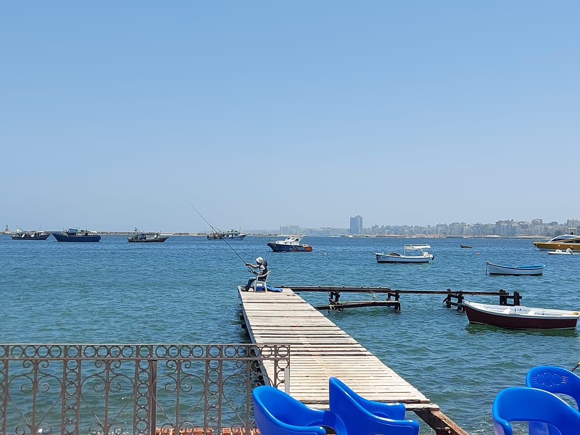 صيد السنارة على اللسان الخشبى صيد السنارة على اللسان الخشبى