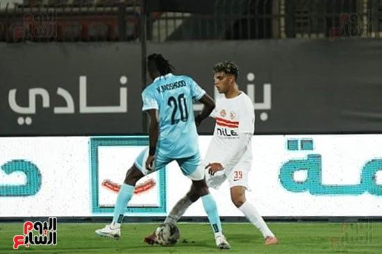محمد السيد خلال المباراة