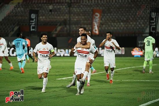 فرحة واحتفال لاعبى نادى الزمالك بالهدف فرحة واحتفال لاعبى نادى الزمالك بالهدف