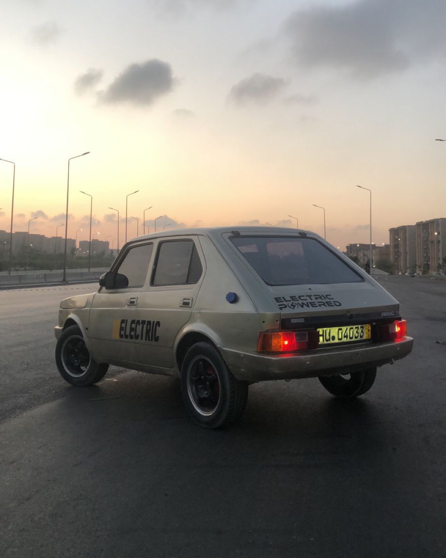 السيارة الكهربائية 1 السيارة الكهربائية 1
