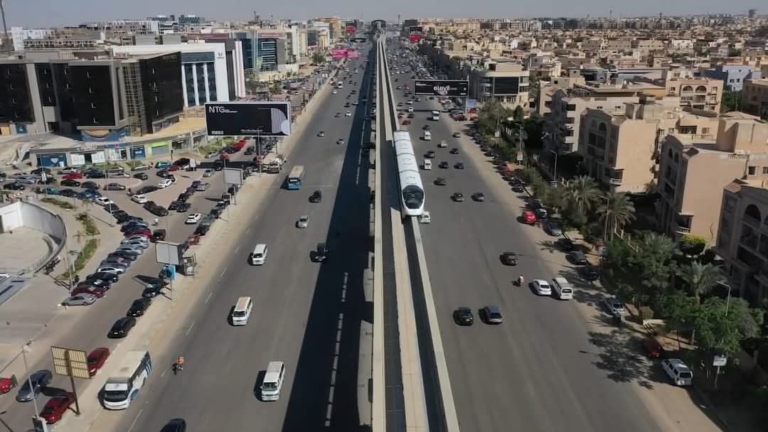 القطار يعمل قريبا القطار يعمل قريبا