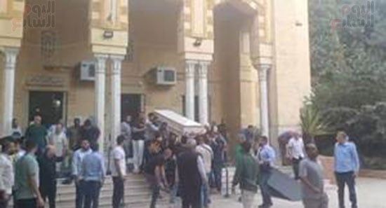 جنازة-شقيق-فريدة-سيف-النصر-(3) جنازة-شقيق-فريدة-سيف-النصر-(3)