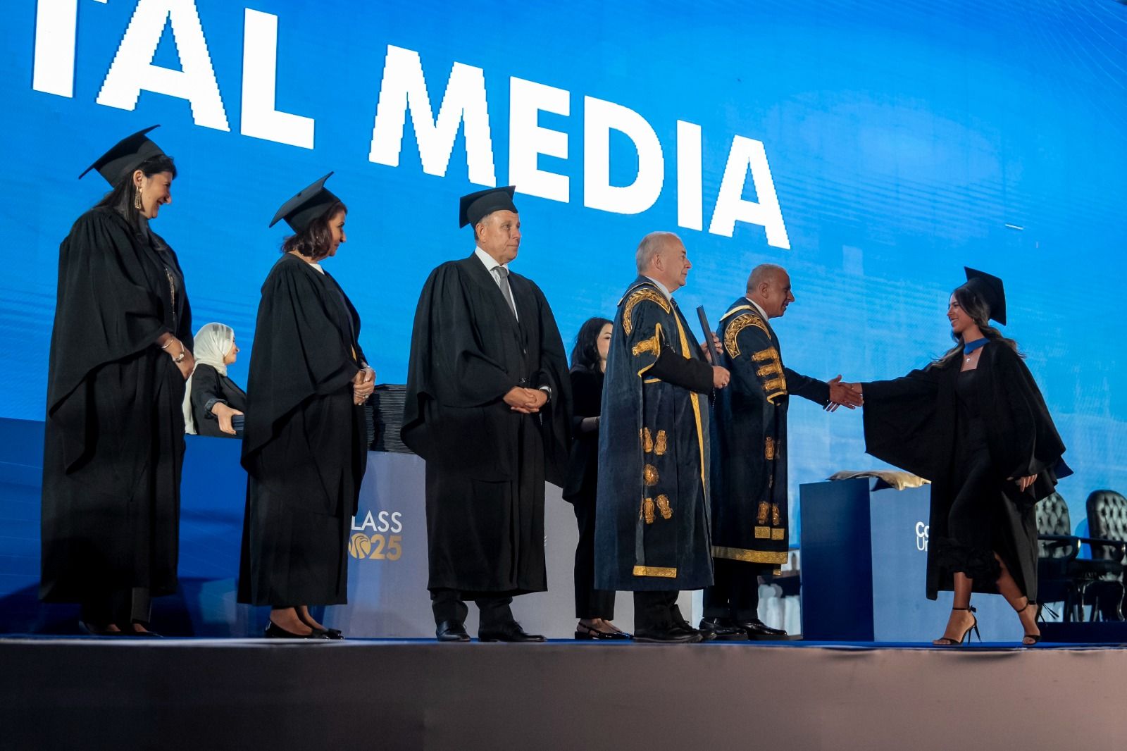 مجلس أمناء جامعة كوفنترى مجلس أمناء جامعة كوفنترى