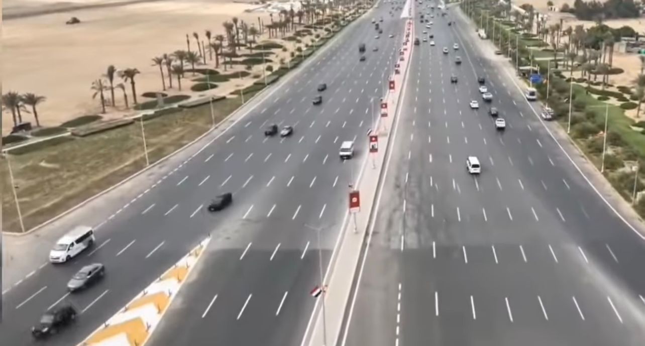 طريق الفيوم بعد أعمال التطوير والتجميل (2) طريق الفيوم بعد أعمال التطوير والتجميل (2)