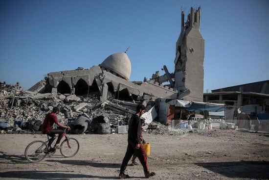 مسجد مدمر فى مخيم جباليا مسجد مدمر فى مخيم جباليا