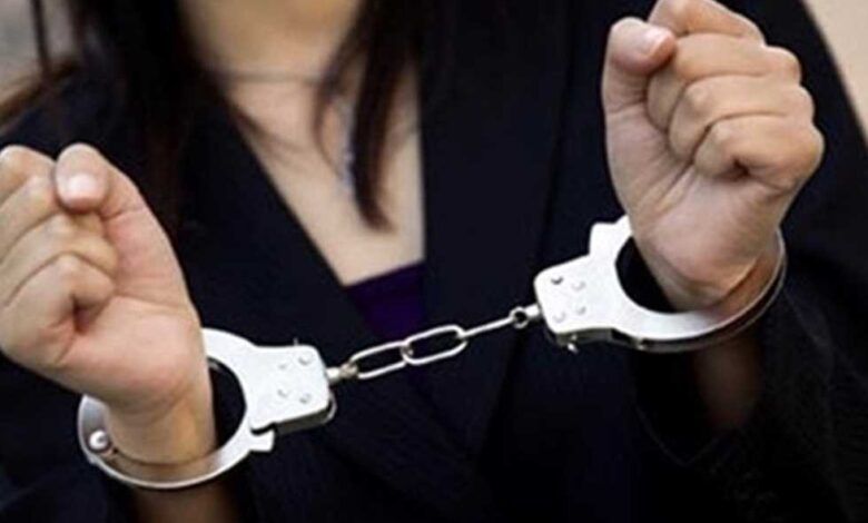 «الداخلية»: ضبط صانعة محتوى لنشرها مقاطع فيديو خادشة للحياء على مواقع التواصل الاجتماعي