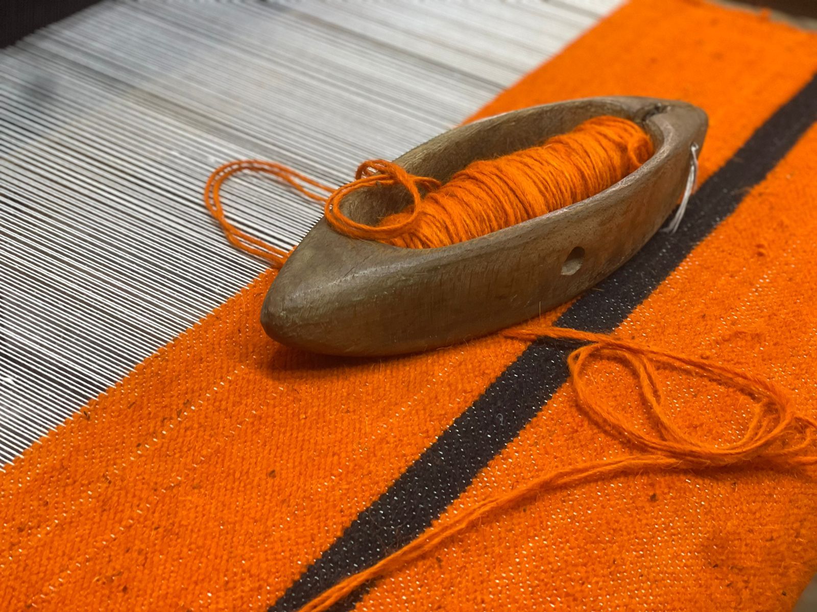 أدوات صناعة السجاد اليدوي أدوات صناعة السجاد اليدوي