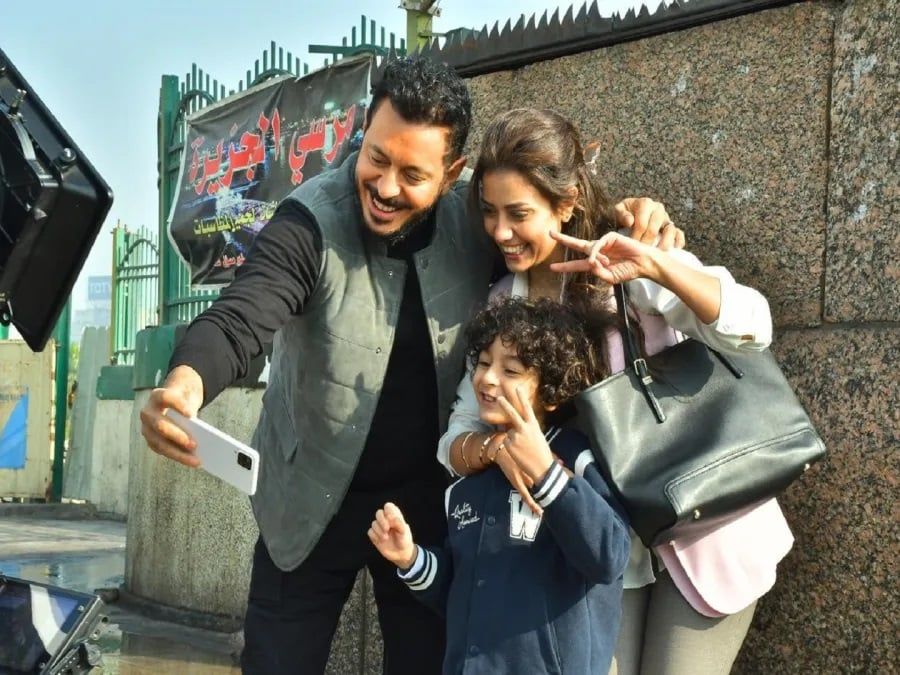 سهر الصايغ مع مصطفى شعبان فى مسلسل المعلم سهر الصايغ مع مصطفى شعبان فى مسلسل المعلم