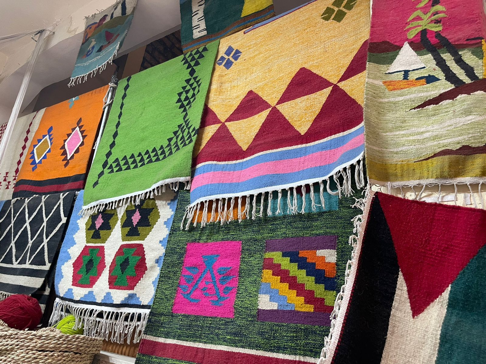 السجاد اليدوى السجاد اليدوى