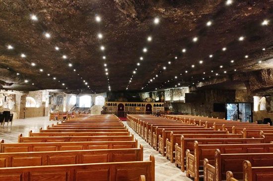 دير السيدة العذراء بمحافظة أسيوط (2) دير السيدة العذراء بمحافظة أسيوط (2)