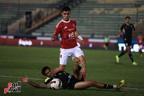 أشرف بن شرقى خلال المباراة أشرف بن شرقى خلال المباراة