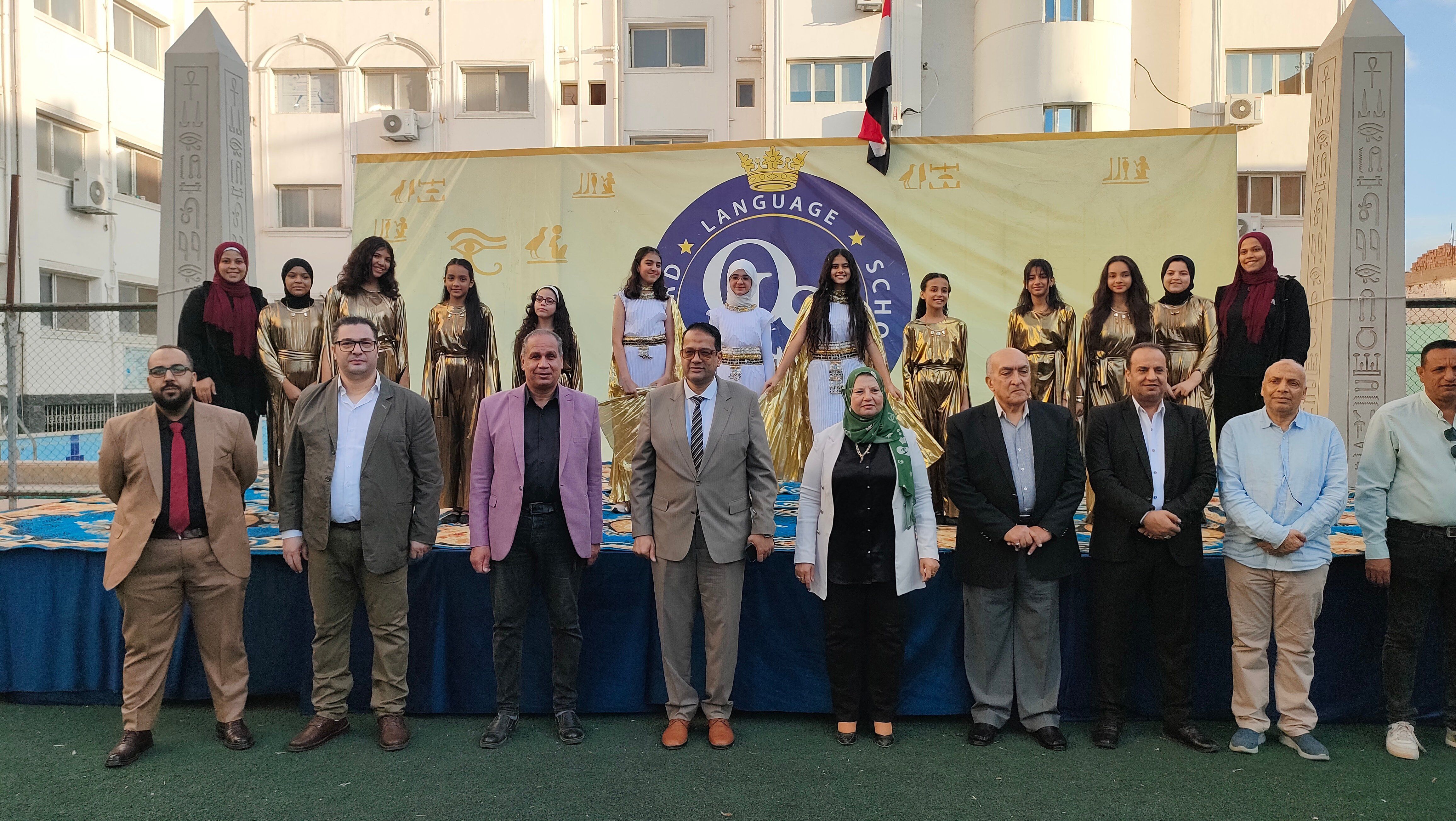 وكيل الوزارة يشهد الحفل وكيل الوزارة يشهد الحفل