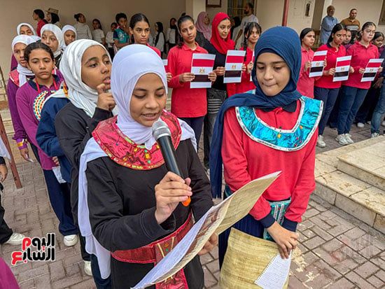 احتفالات الطلاب بالمتحف المصرى خلال طابور الصباح (38)