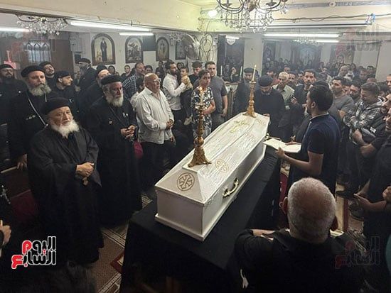 تشييع جنازة المصور كيرلس صلاح (9)