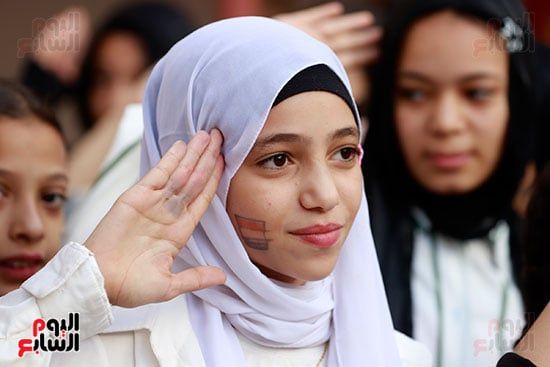 احتفالات الطلاب بالمتحف المصرى خلال طابور الصباح (15)