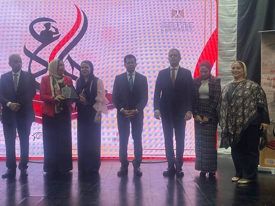 وزارة الشباب والرياضة تُكرم نقيب الإعلاميين (3) وزارة الشباب والرياضة تُكرم نقيب الإعلاميين (3)