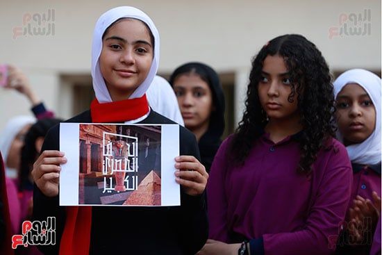 احتفالات الطلاب بالمتحف المصرى خلال طابور الصباح (10)