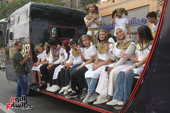 اتوبيس مكشوف اتوبيس مكشوف