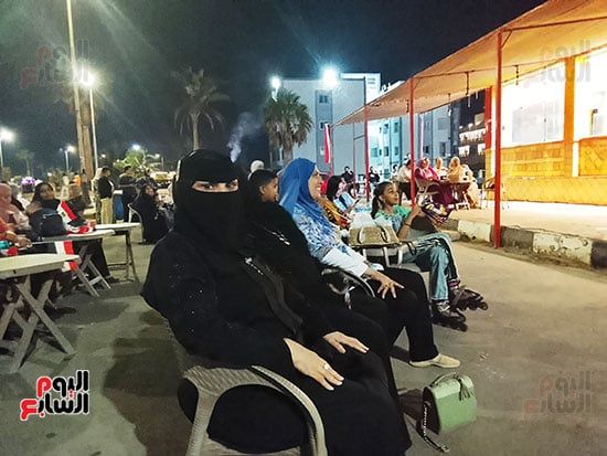 مواطنون-بطور-سيناء-يتابعون-حفل-افتتاح-المتحف-المصرى-الكبير-(3) مواطنون-بطور-سيناء-يتابعون-حفل-افتتاح-المتحف-المصرى-الكبير-(3)