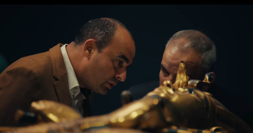 جانب من نقل المقتنيات جانب من نقل المقتنيات