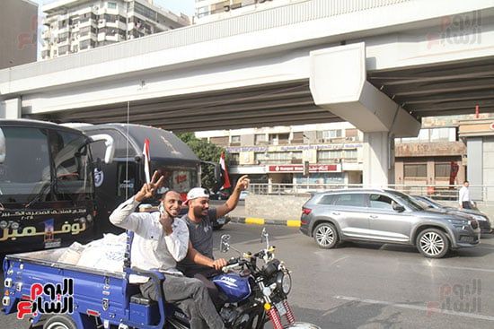 احتفالات المارة احتفالات المارة